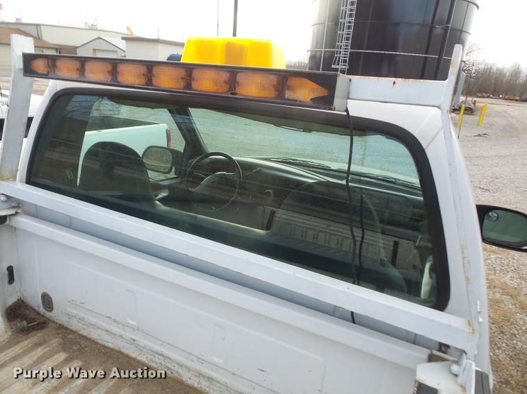 image for item DB2869 1999 Ford F250 Super Duty pickup truck