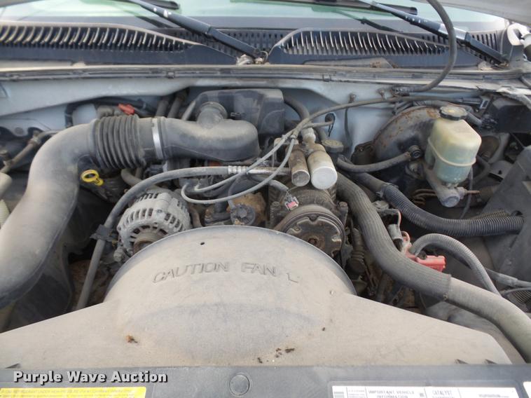 image for item DB2870 1999 GMC Sierra 1500 pickup truck