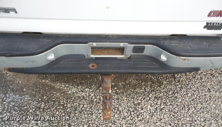 image for item DB2870 1999 GMC Sierra 1500 pickup truck