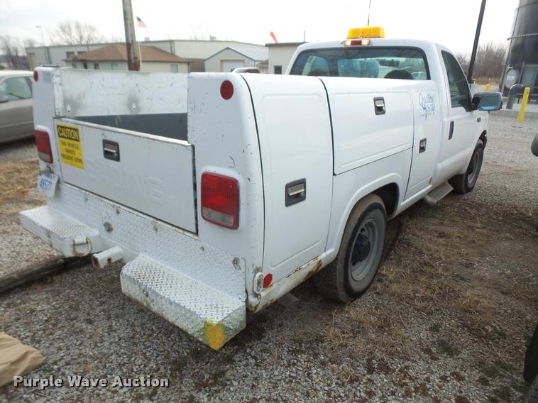 image for item DB2871 1999 Ford F250 Super Duty utility truck