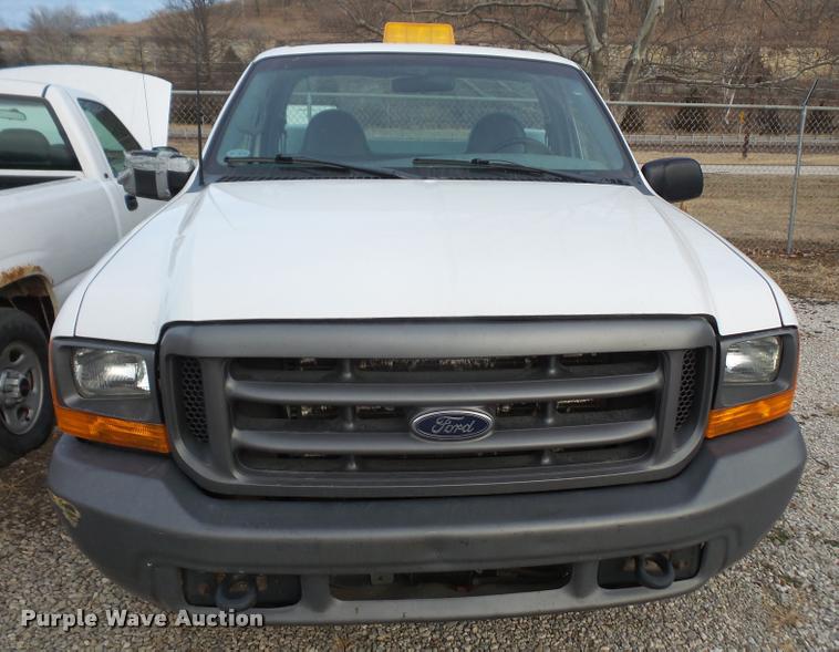 image for item DB2871 1999 Ford F250 Super Duty utility truck