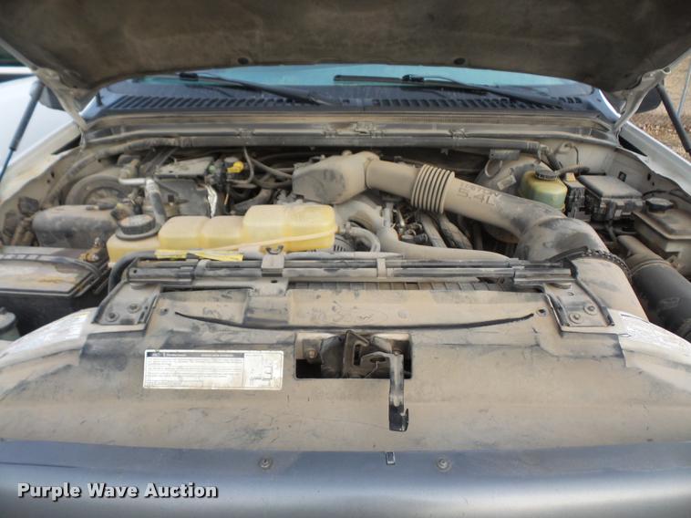 image for item DB2871 1999 Ford F250 Super Duty utility truck