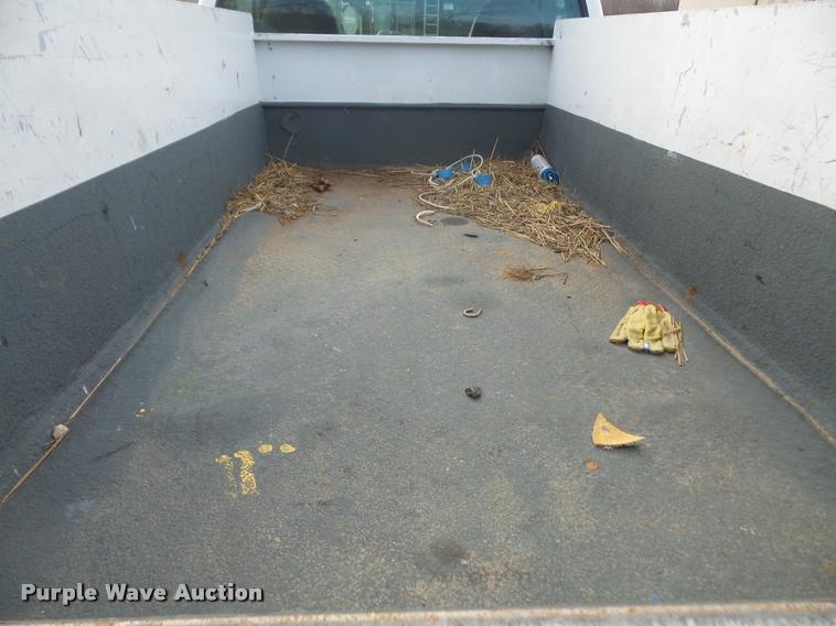 image for item DB2871 1999 Ford F250 Super Duty utility truck