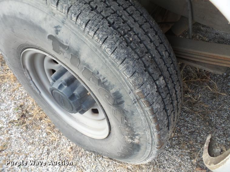 image for item DB2871 1999 Ford F250 Super Duty utility truck