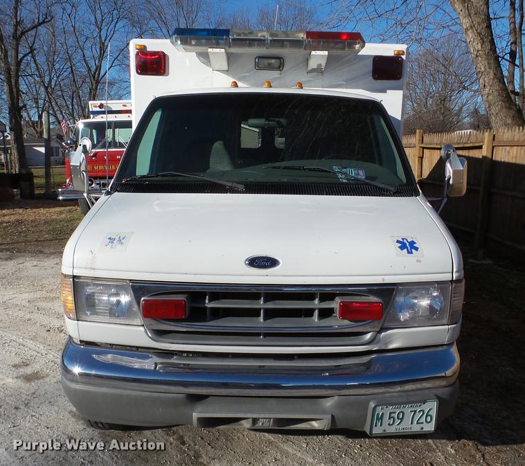 image for item DB5415 2000 Ford Econoline ambulance