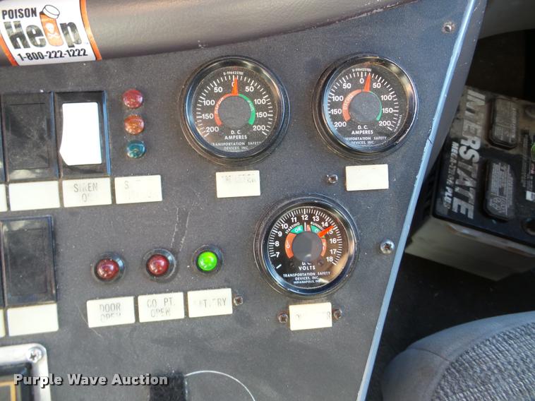 image for item DB5415 2000 Ford Econoline ambulance