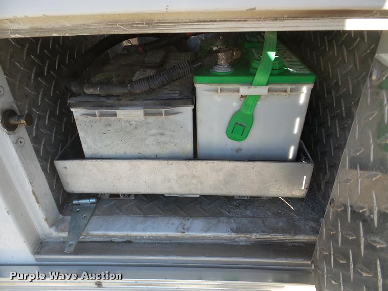 image for item DB5415 2000 Ford Econoline ambulance