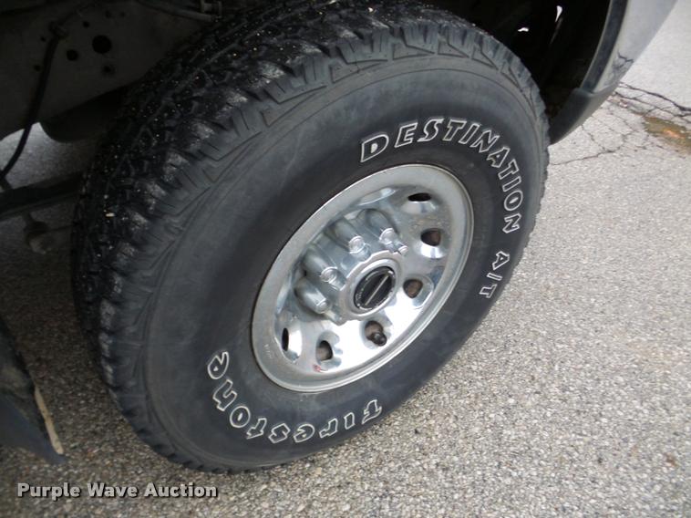 image for item DB5441 2004 Ford F250 Super Duty XLT pickup truck