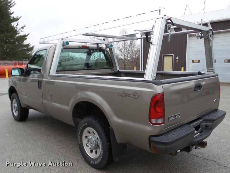 image for item DB5442 2005 Ford F250 Super Duty XL pickup truck