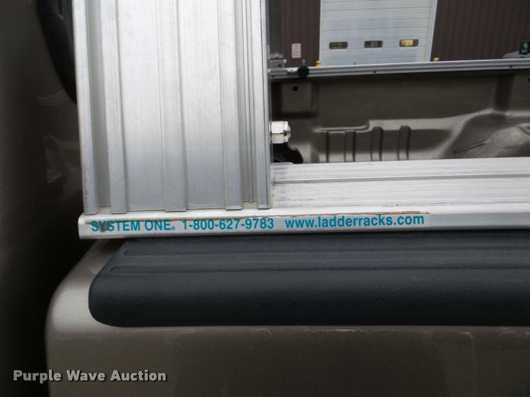 image for item DB5442 2005 Ford F250 Super Duty XL pickup truck