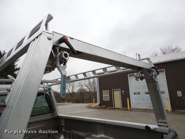 image for item DB5442 2005 Ford F250 Super Duty XL pickup truck