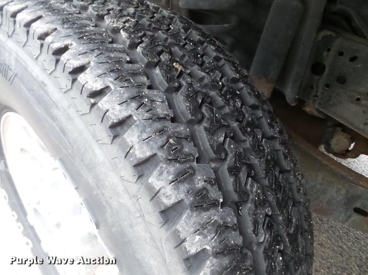 image for item DB5442 2005 Ford F250 Super Duty XL pickup truck