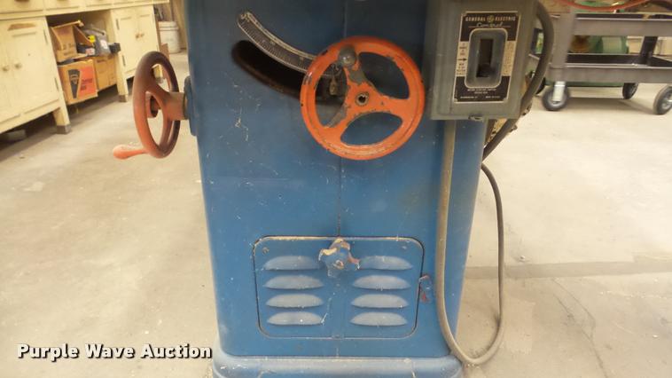 image for item DF9169 Table saw