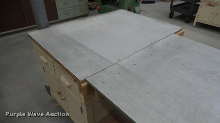 image for item DF9169 Table saw
