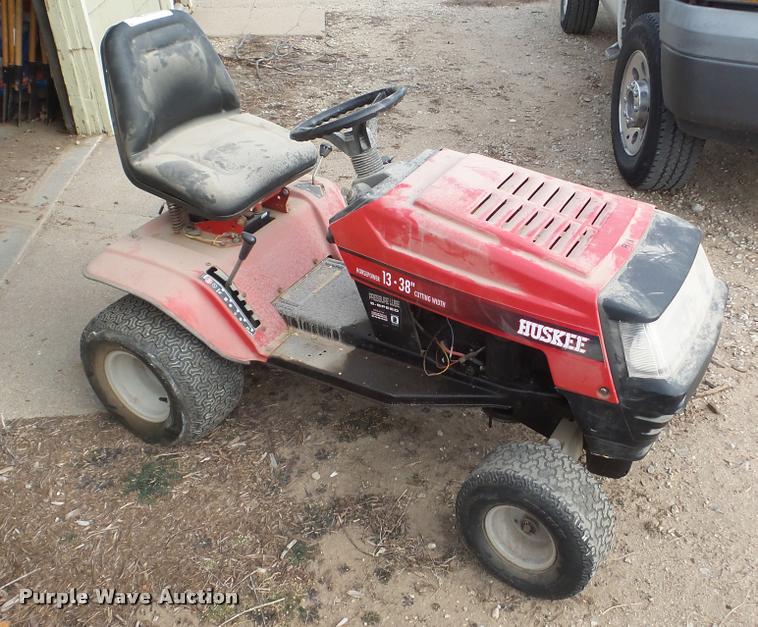 image for item DF9234 Huskee lawn mower