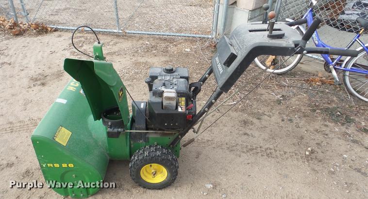 image for item DF9235 John Deere TRS26 snow blower