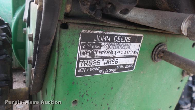 image for item DF9235 John Deere TRS26 snow blower