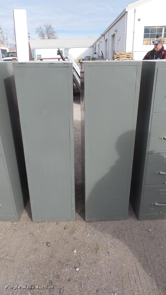 image for item DF9236 (14) filing cabinets