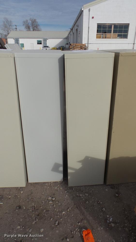 image for item DF9236 (14) filing cabinets