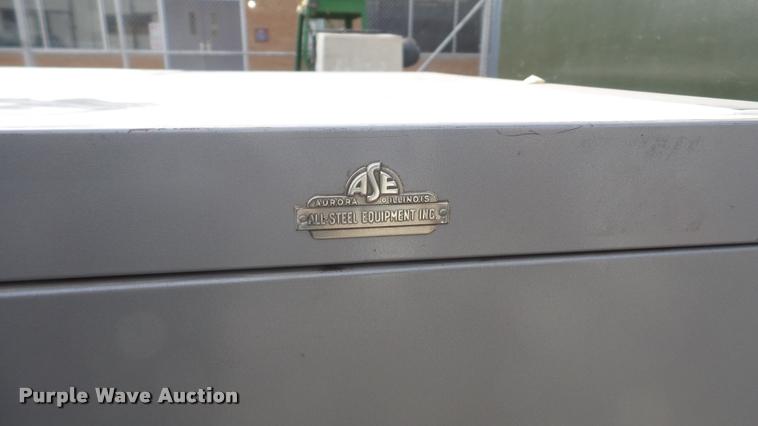 image for item DF9236 (14) filing cabinets