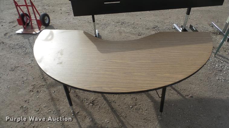 image for item DF9237 (8) tables