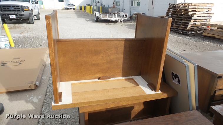 image for item DF9238 Office furniture