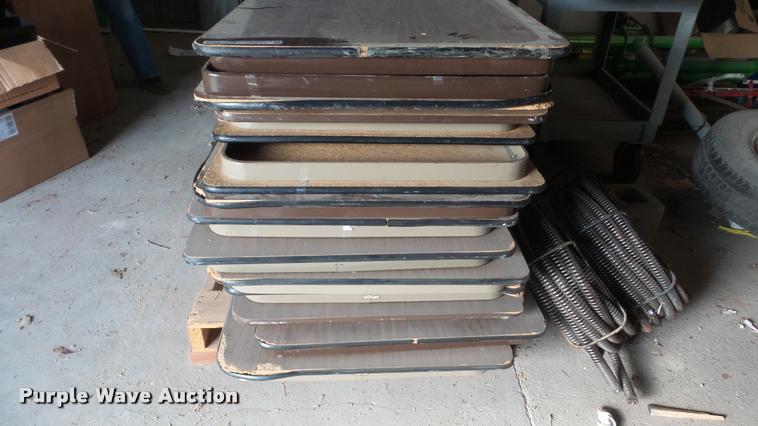 image for item DF9243 (14) folding tables