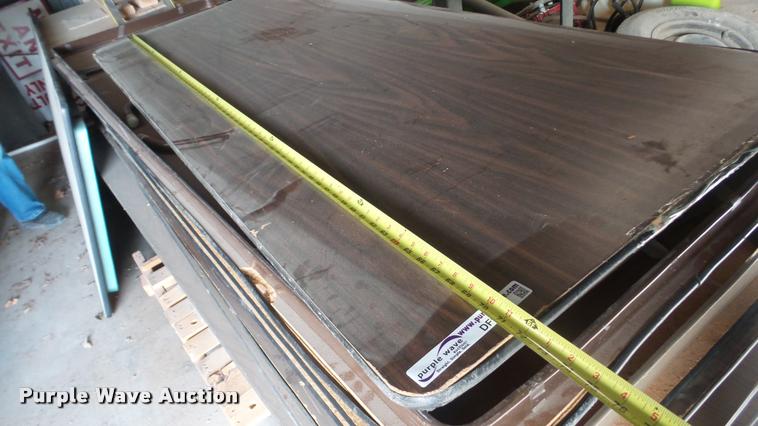 image for item DF9243 (14) folding tables