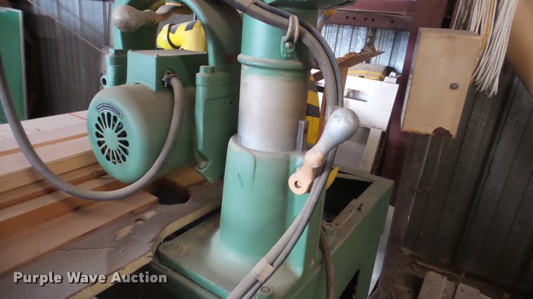 image for item DF9244 DeWalt 6E56 radial arm saw