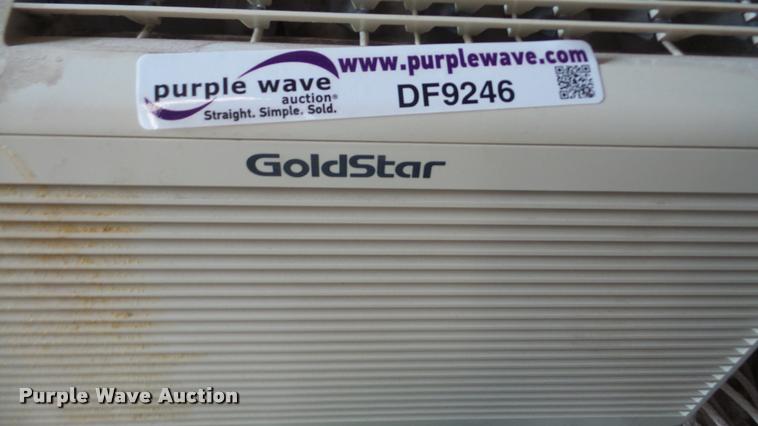 image for item DF9246 Goldstar window AC unit