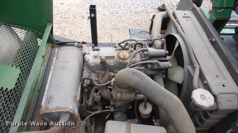 image for item DF9247 John Deere F932 lawn mower