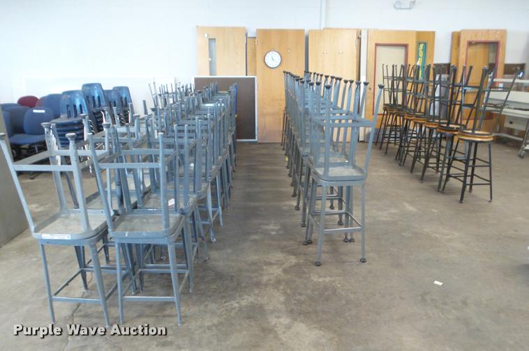 image for item DG9386 Approximately 90 stools