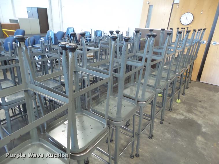 image for item DG9386 Approximately 90 stools