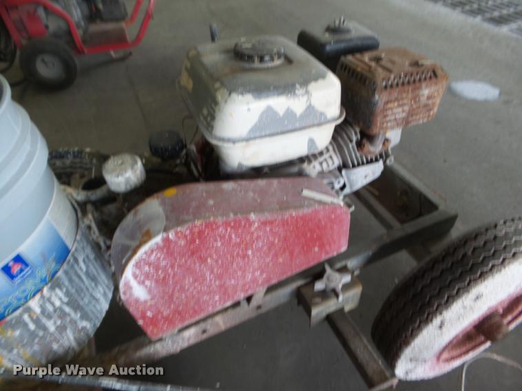 image for item DG9396 Line painter