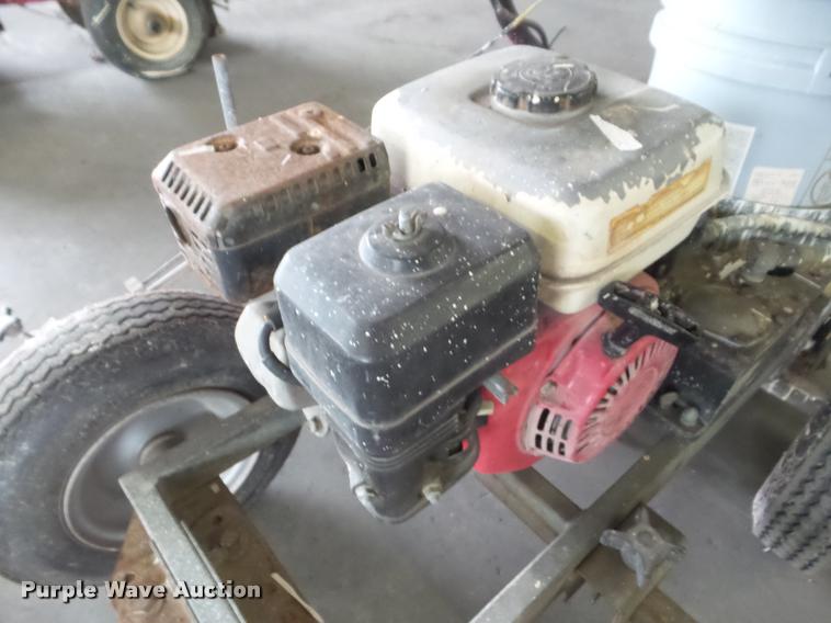 image for item DG9396 Line painter