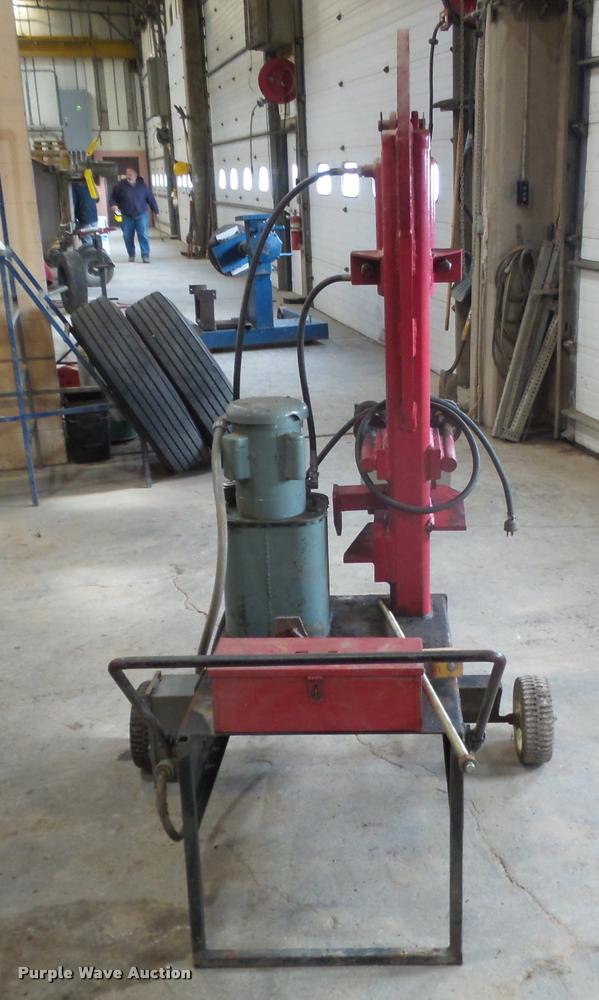 image for item DI9565 Re-Rodr rebar cutter and bander