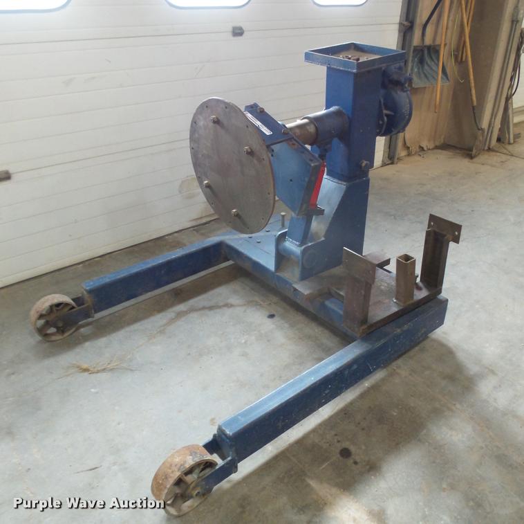 image for item DI9566 Engine stand