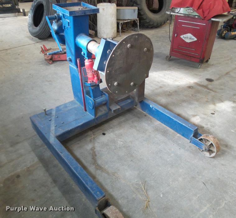 image for item DI9566 Engine stand