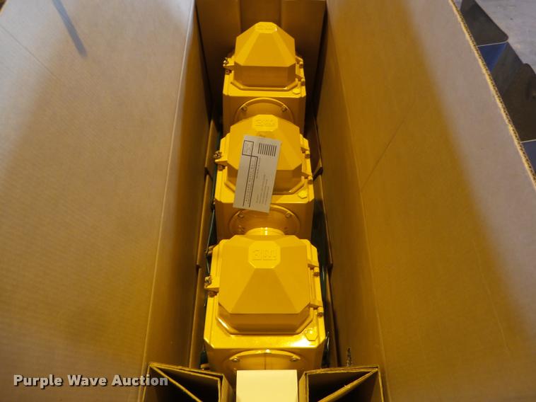 image for item DI9571 McCain Traffic Supply street lights