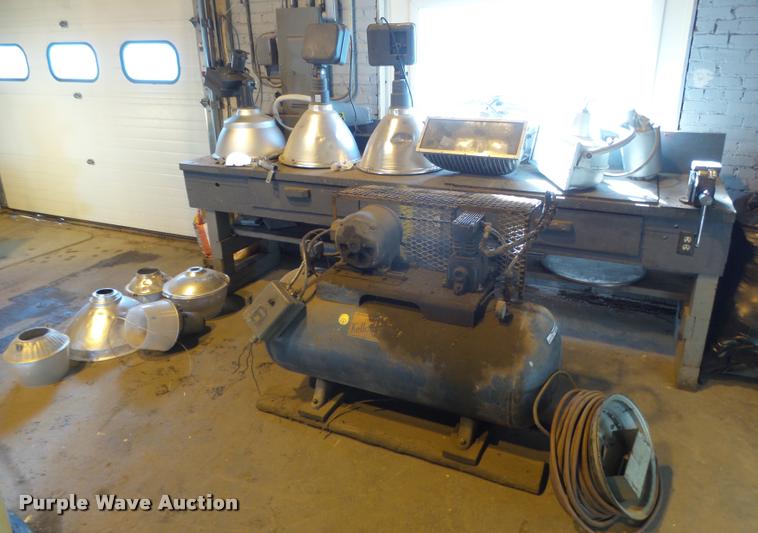 image for item DI9572 Tools