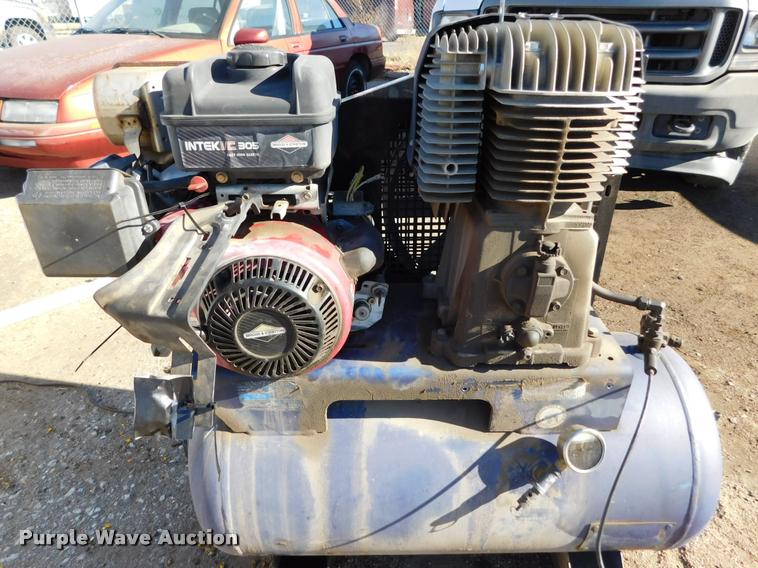 image for item DI9573 Air compressor