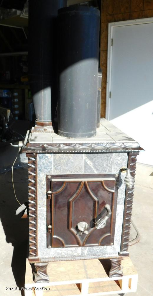 image for item DI9574 Hearthstone wood burning stove