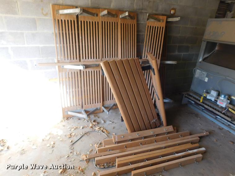 image for item DI9575 Pool supplies