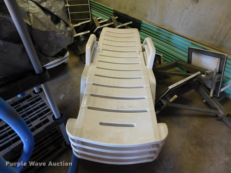 image for item DI9575 Pool supplies