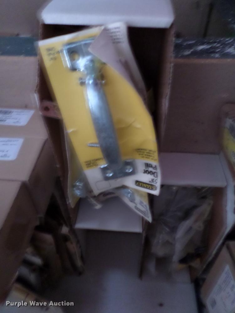 image for item F1132 Building materials