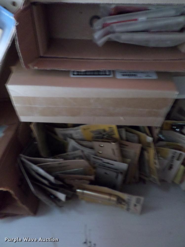 image for item F1132 Building materials