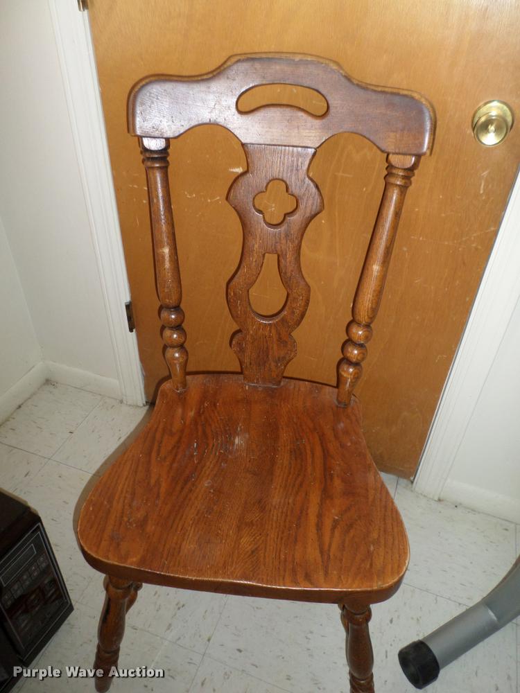 image for item F1133 Furniture