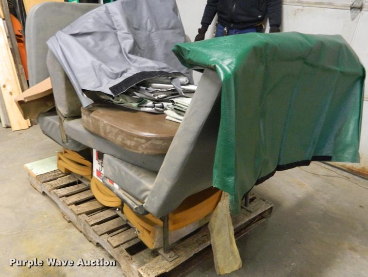 image for item J8799 Automotive accessories