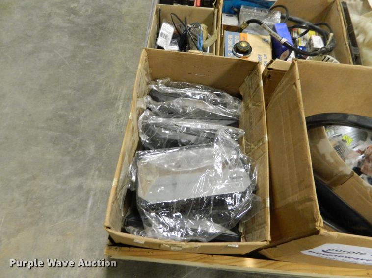 image for item J8800 Ford bus parts