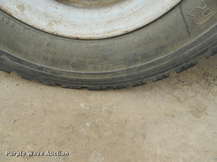 image for item J8801 1998 International 3800 Am Tran school bus